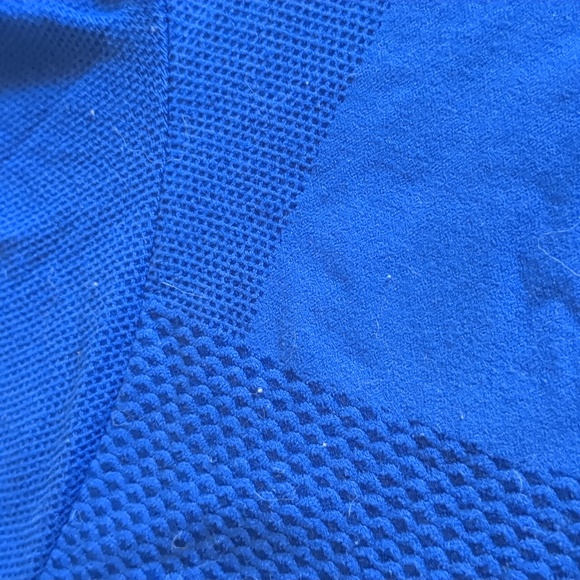 Fabletics Stretch Tee - Picture 2 of 3